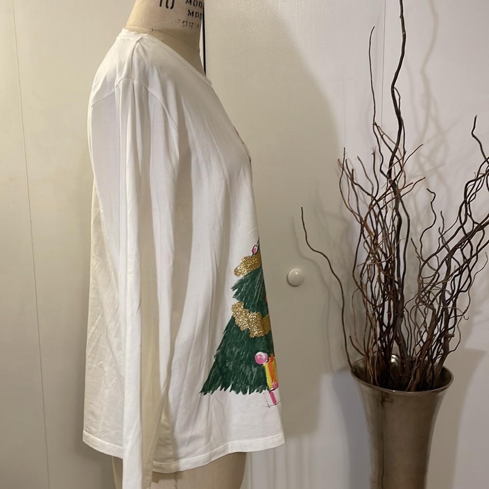 Liz Claiborne long sleeve t-shirt with Christmas tree - Picture 5 of 7